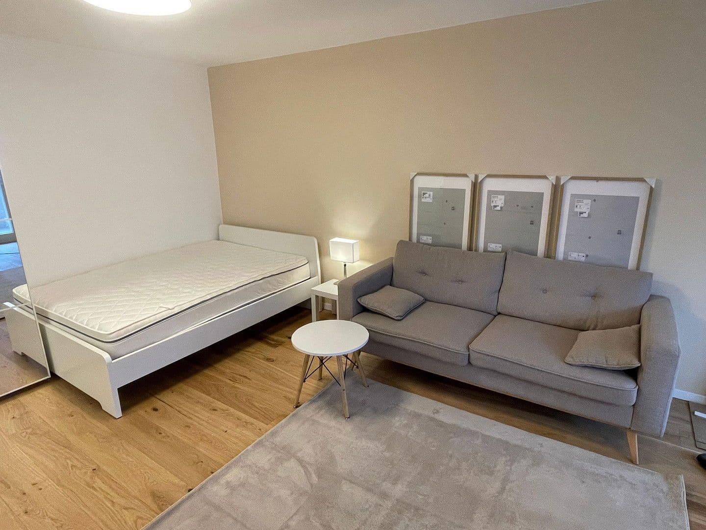 Pronájem bytu 1+1 38 m², Krottenkopfstraße 5, München, Bavorsko Pronájem bytu 1+1 38 m², Krottenkopfstraße 5, München, Bavorsko