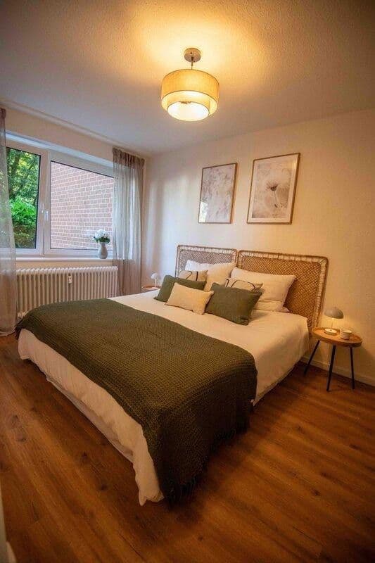 Prodej bytu 2+1 64 m², Hamburg Lokstedt, Hamburg Prodej bytu 2+1 64 m², Hamburg Lokstedt, Hamburg