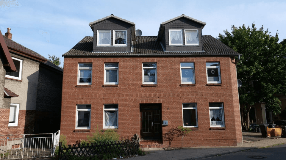 Prodej domu 378 m², pozemek 964 m², Uetersen, Šlesvicko-Holštýnsko Prodej domu 378 m², pozemek 964 m², Uetersen, Šlesvicko-Holštýnsko