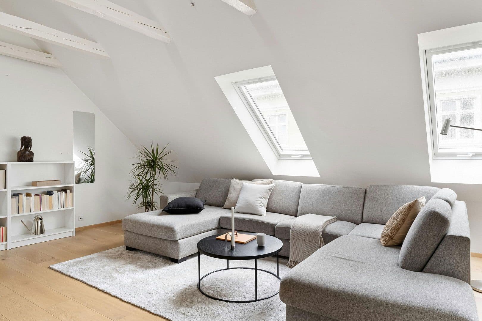 Prodej domu 378 m², pozemek 964 m², Uetersen, Šlesvicko-Holštýnsko Prodej domu 378 m², pozemek 964 m², Uetersen, Šlesvicko-Holštýnsko