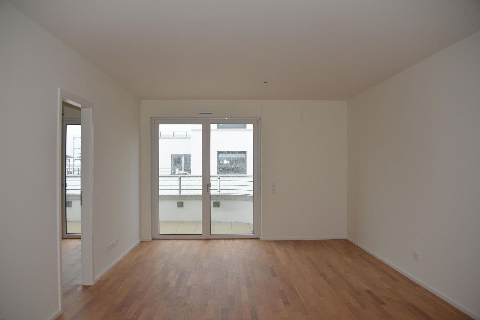 Pronájem bytu 2+1 64 m², Köln, Severní Porýní-Vestfálsko Pronájem bytu 2+1 64 m², Köln, Severní Porýní-Vestfálsko