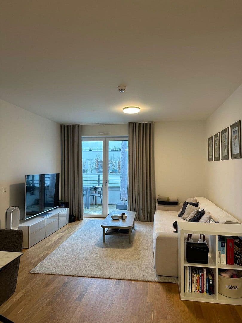 Pronájem bytu 2+1 64 m², Köln, Severní Porýní-Vestfálsko Pronájem bytu 2+1 64 m², Köln, Severní Porýní-Vestfálsko
