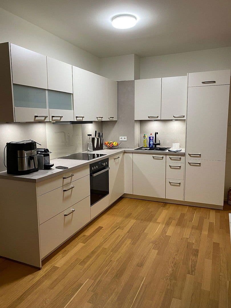 Pronájem bytu 2+1 64 m², Köln, Severní Porýní-Vestfálsko Pronájem bytu 2+1 64 m², Köln, Severní Porýní-Vestfálsko