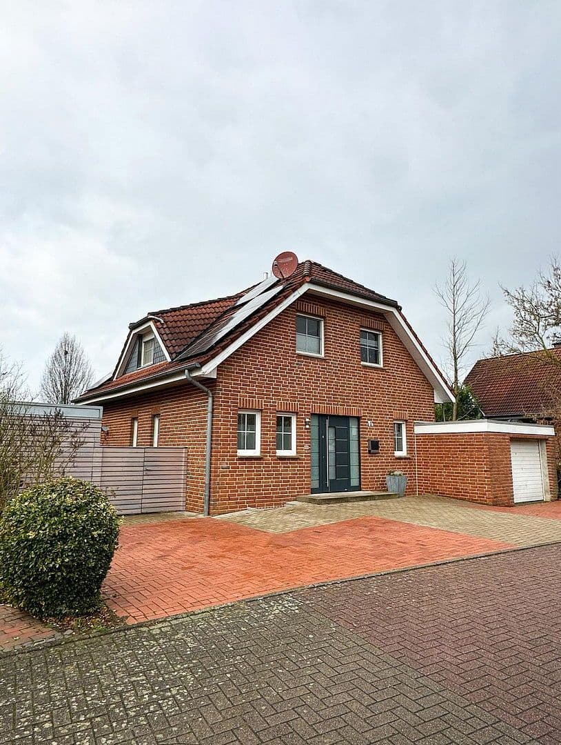 Prodej domu 125 m², pozemek 393 m², Bramsche, Dolní Sasko Prodej domu 125 m², pozemek 393 m², Bramsche, Dolní Sasko