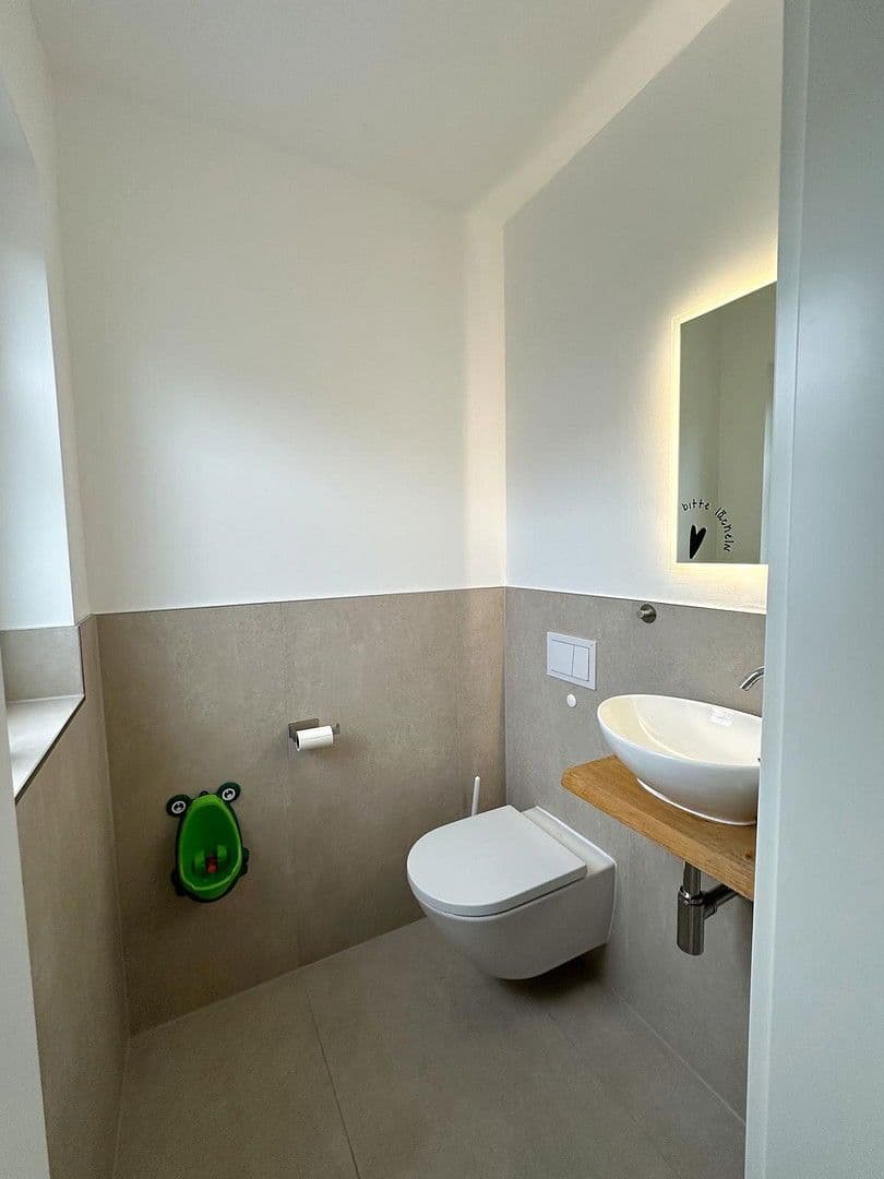 Prodej domu 125 m², pozemek 393 m², Bramsche, Dolní Sasko Prodej domu 125 m², pozemek 393 m², Bramsche, Dolní Sasko