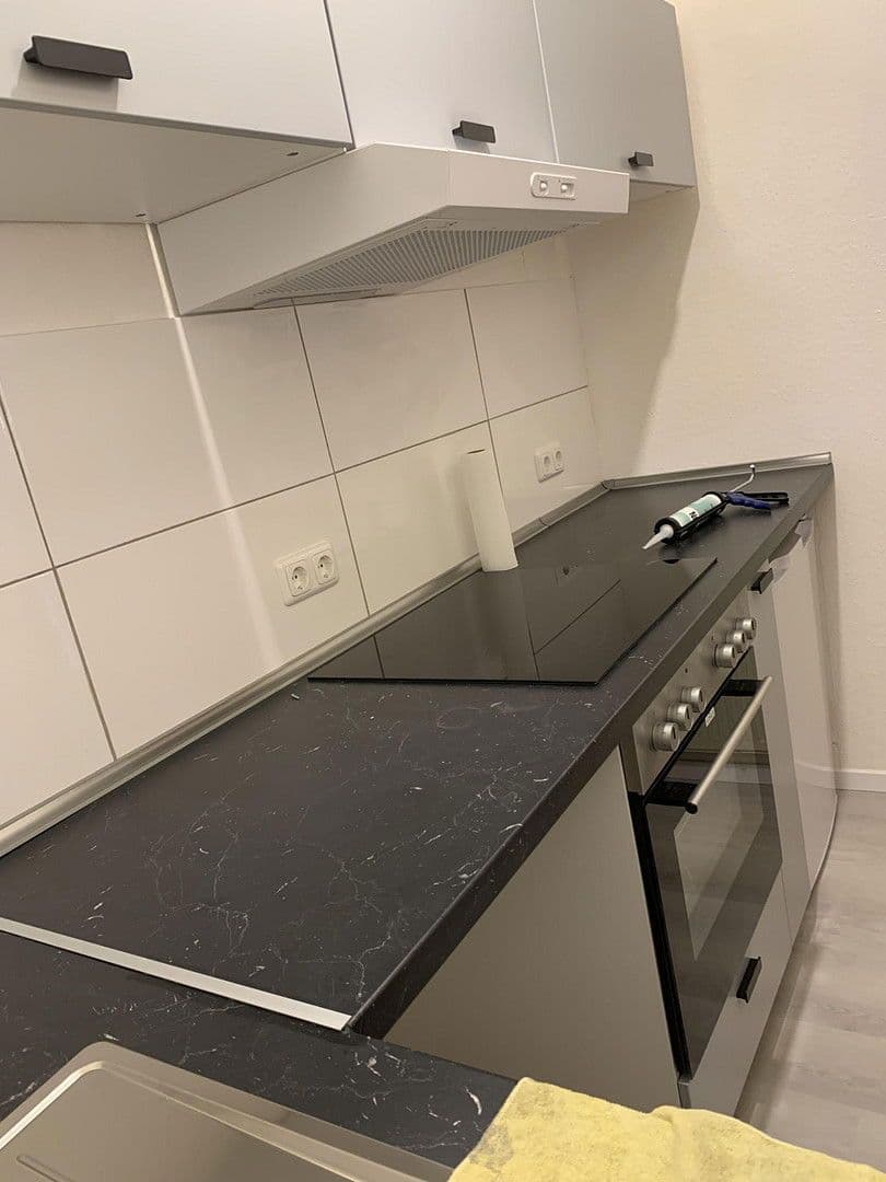 Pronájem bytu 1+kk 60 m², Schloßstraße 69, Düsseldorf, Severní Porýní-Vestfálsko Pronájem bytu 1+kk 60 m², Schloßstraße 69, Düsseldorf, Severní Porýní-Vestfálsko
