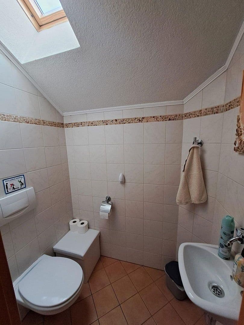 Pronájem domu 216 m², pozemek 600 m², Mittelberg 69, Mittelberg, Dolní Rakousko Pronájem domu 216 m², pozemek 600 m², Mittelberg 69, Mittelberg, Dolní Rakousko