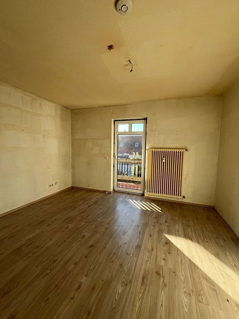 Prodej domu 244 m², pozemek 340 m², Zehntengasse 4, Groß-Gerau, Hessen Prodej domu 244 m², pozemek 340 m², Zehntengasse 4, Groß-Gerau, Hessen