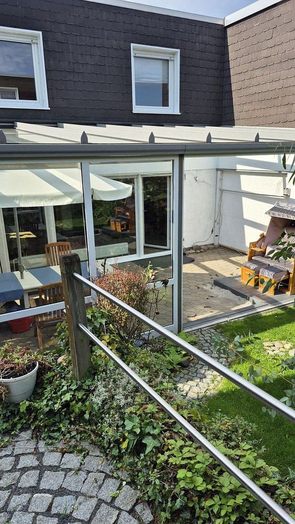 Prodej domu 122 m², pozemek 372 m², Dortmund, Severní Porýní-Vestfálsko Prodej domu 122 m², pozemek 372 m², Dortmund, Severní Porýní-Vestfálsko