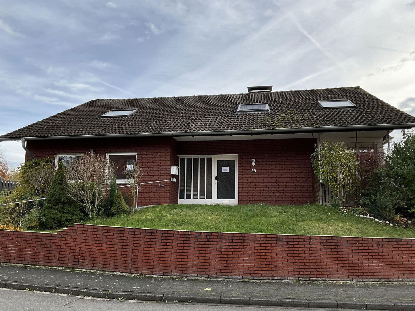 Prodej domu 210 m², pozemek 625 m², Delbrück, Severní Porýní-Vestfálsko Prodej domu 210 m², pozemek 625 m², Delbrück, Severní Porýní-Vestfálsko