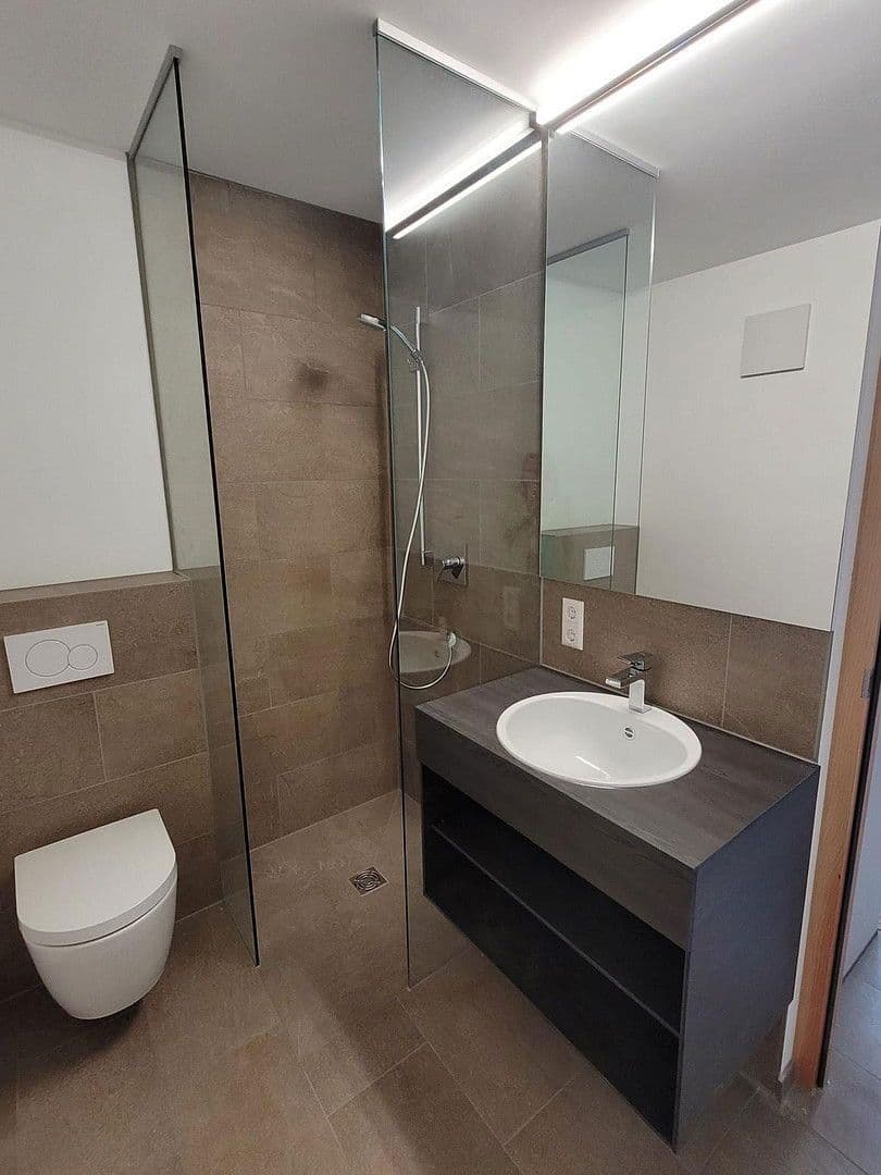 Prodej domu 925 m², Zum Schienerberg 21, Öhningen, Bádensko-Württembersko Prodej domu 925 m², Zum Schienerberg 21, Öhningen, Bádensko-Württembersko