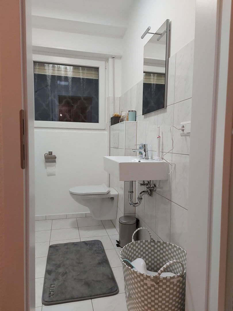 Prodej domu 180 m², pozemek 690 m², Neckarsteinach, Hessen Prodej domu 180 m², pozemek 690 m², Neckarsteinach, Hessen