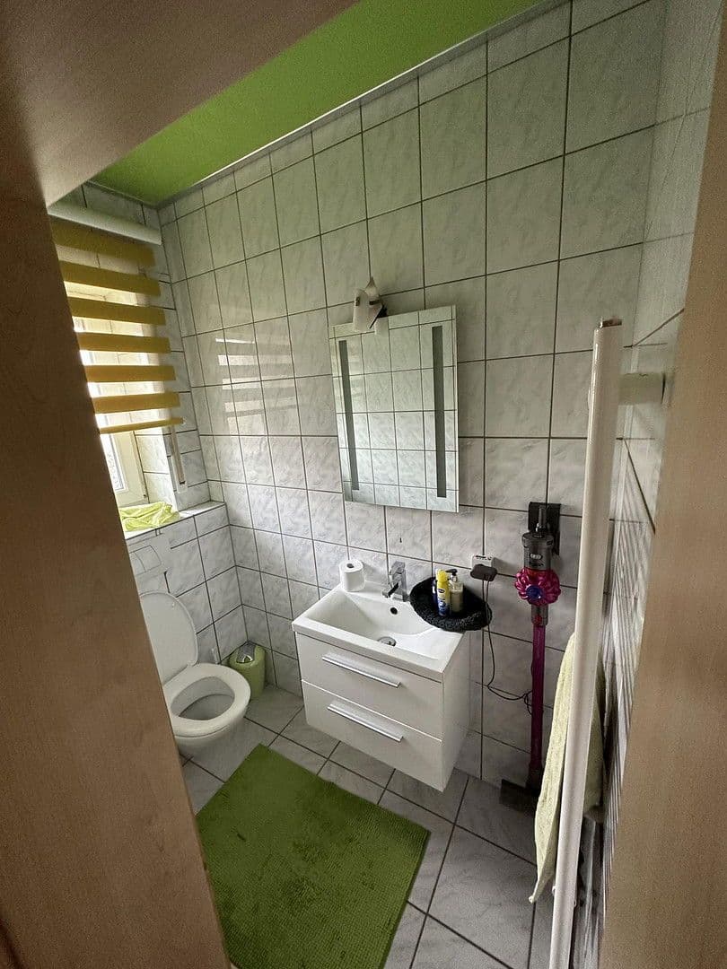 Prodej domu 287 m², pozemek 560 m², Kitzingen, Bavorsko Prodej domu 287 m², pozemek 560 m², Kitzingen, Bavorsko