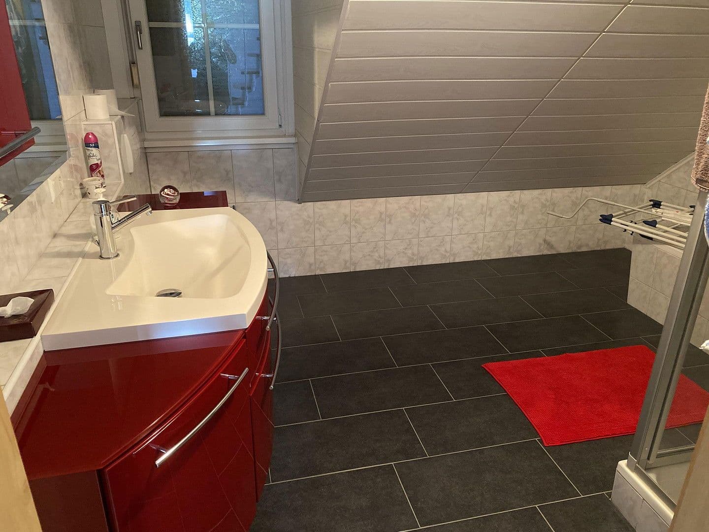 Prodej domu 287 m², pozemek 560 m², Kitzingen, Bavorsko Prodej domu 287 m², pozemek 560 m², Kitzingen, Bavorsko