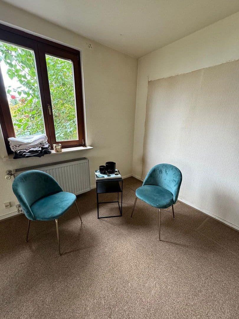 Prodej domu 178 m², pozemek 363 m², Rosbach v. d. Höhe, Hessen Prodej domu 178 m², pozemek 363 m², Rosbach v. d. Höhe, Hessen