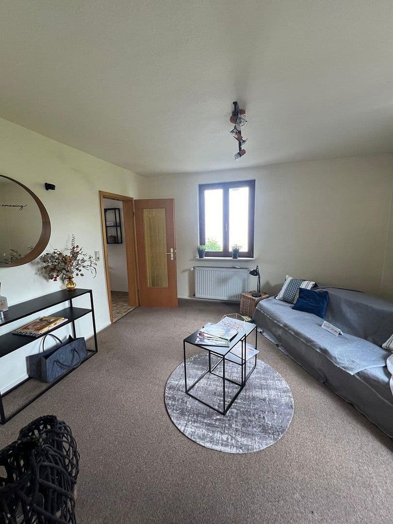 Prodej domu 178 m², pozemek 363 m², Rosbach v. d. Höhe, Hessen Prodej domu 178 m², pozemek 363 m², Rosbach v. d. Höhe, Hessen