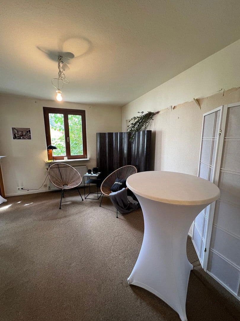 Prodej domu 178 m², pozemek 363 m², Rosbach v. d. Höhe, Hessen Prodej domu 178 m², pozemek 363 m², Rosbach v. d. Höhe, Hessen