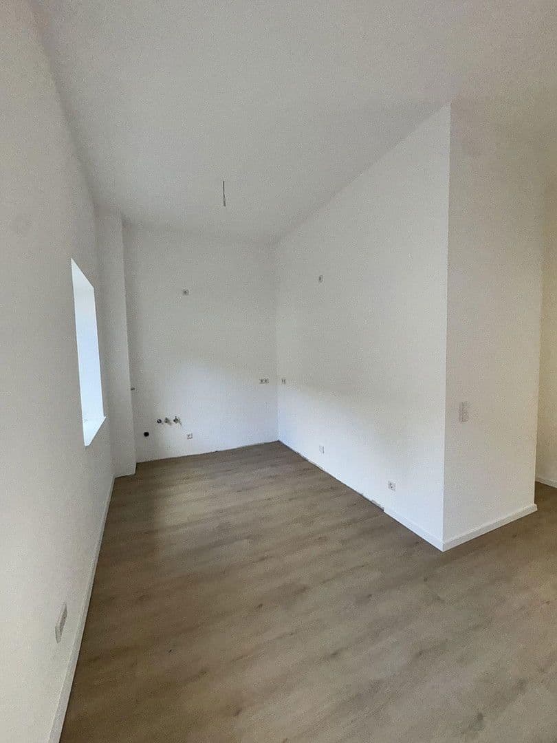 Pronájem bytu 3+1 64 m², Kochstr. 59, Krefeld, Severní Porýní-Vestfálsko Pronájem bytu 3+1 64 m², Kochstr. 59, Krefeld, Severní Porýní-Vestfálsko