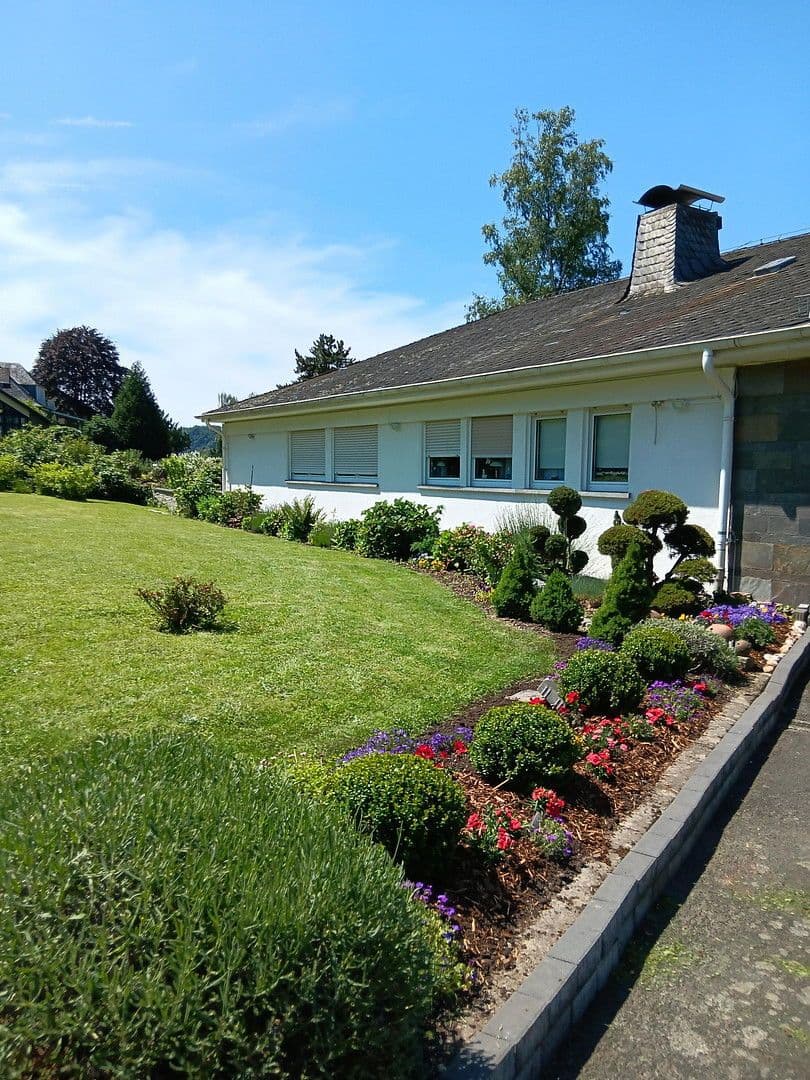 Prodej domu 431 m², pozemek 1.685 m², Bullay, Porýní-Falc Prodej domu 431 m², pozemek 1.685 m², Bullay, Porýní-Falc