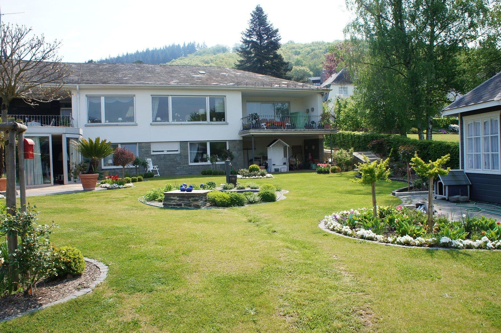 Prodej domu 431 m², pozemek 1.685 m², Bullay, Porýní-Falc Prodej domu 431 m², pozemek 1.685 m², Bullay, Porýní-Falc