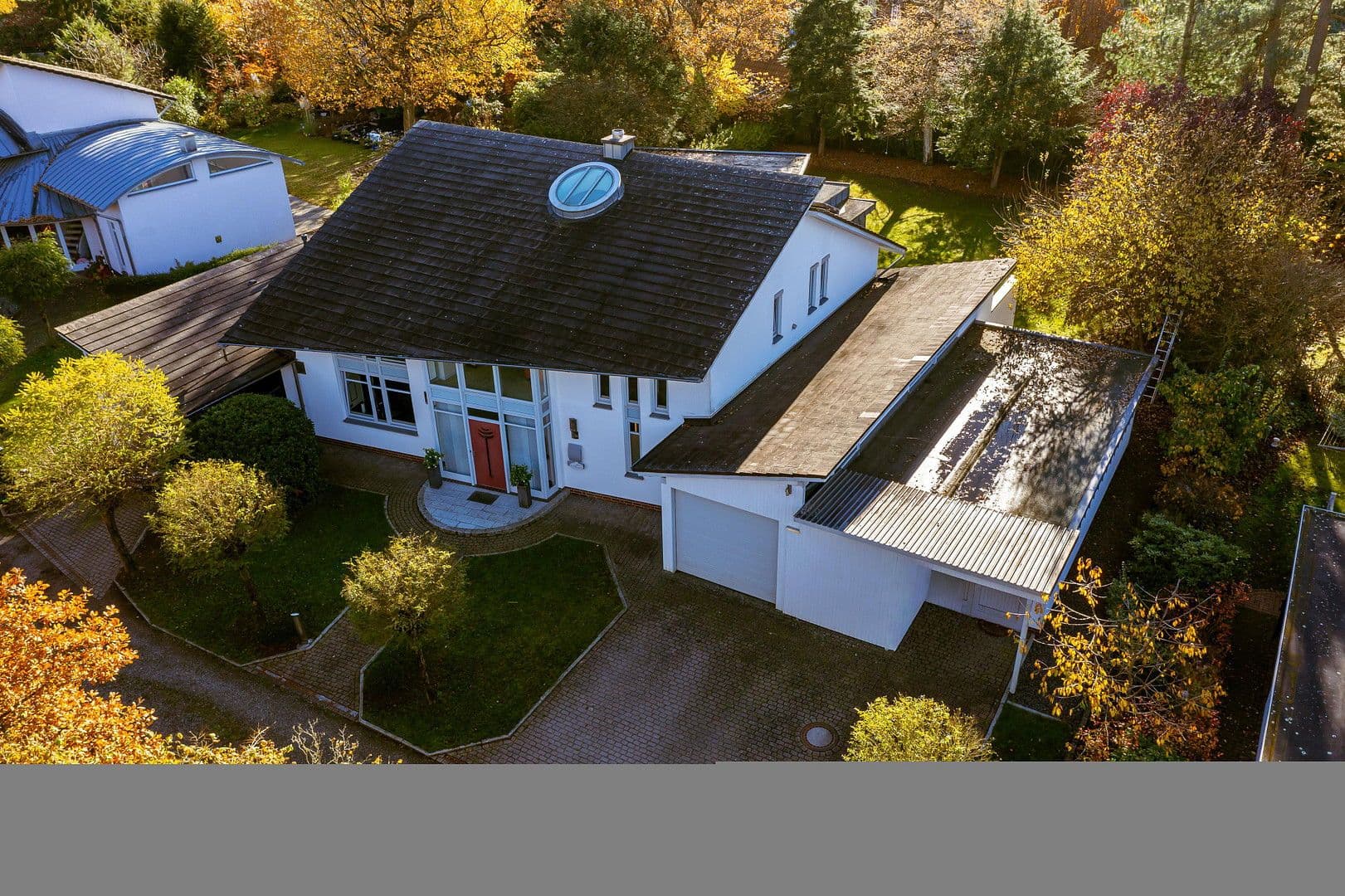 Prodej domu 270 m², pozemek 1.252 m², An den Birken 23 A, Jesteburg, Dolní Sasko Prodej domu 270 m², pozemek 1.252 m², An den Birken 23 A, Jesteburg, Dolní Sasko