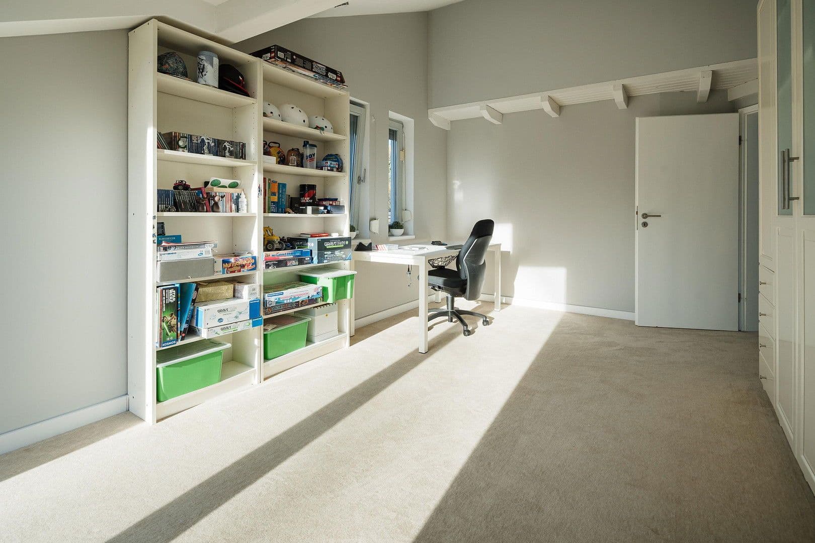 Prodej domu 270 m², pozemek 1.252 m², An den Birken 23 A, Jesteburg, Dolní Sasko Prodej domu 270 m², pozemek 1.252 m², An den Birken 23 A, Jesteburg, Dolní Sasko