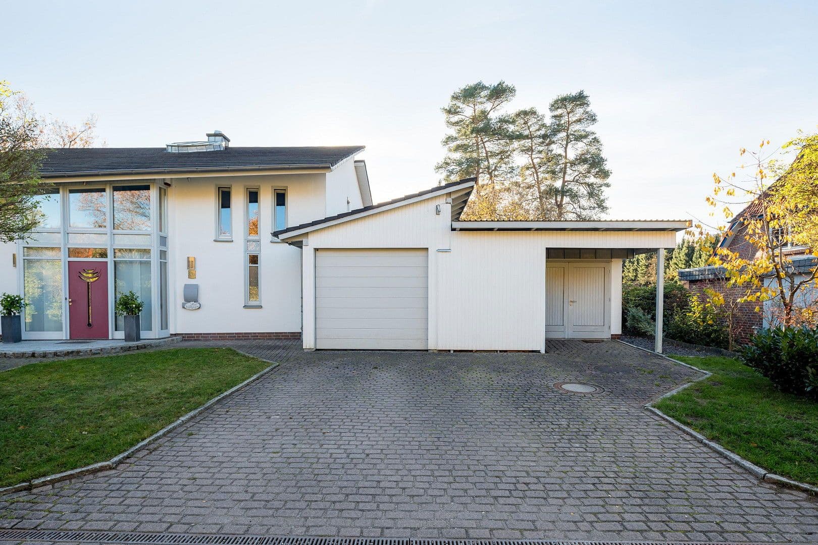 Prodej domu 270 m², pozemek 1.252 m², An den Birken 23 A, Jesteburg, Dolní Sasko Prodej domu 270 m², pozemek 1.252 m², An den Birken 23 A, Jesteburg, Dolní Sasko