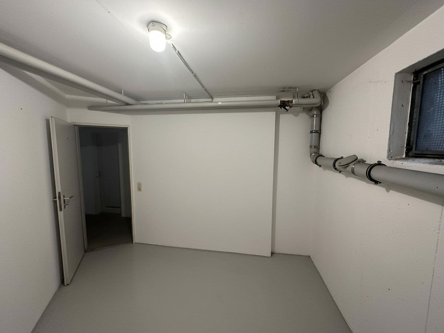Prodej bytu 2+kk 62 m², Maistr. 1, Germering, Bavorsko Prodej bytu 2+kk 62 m², Maistr. 1, Germering, Bavorsko