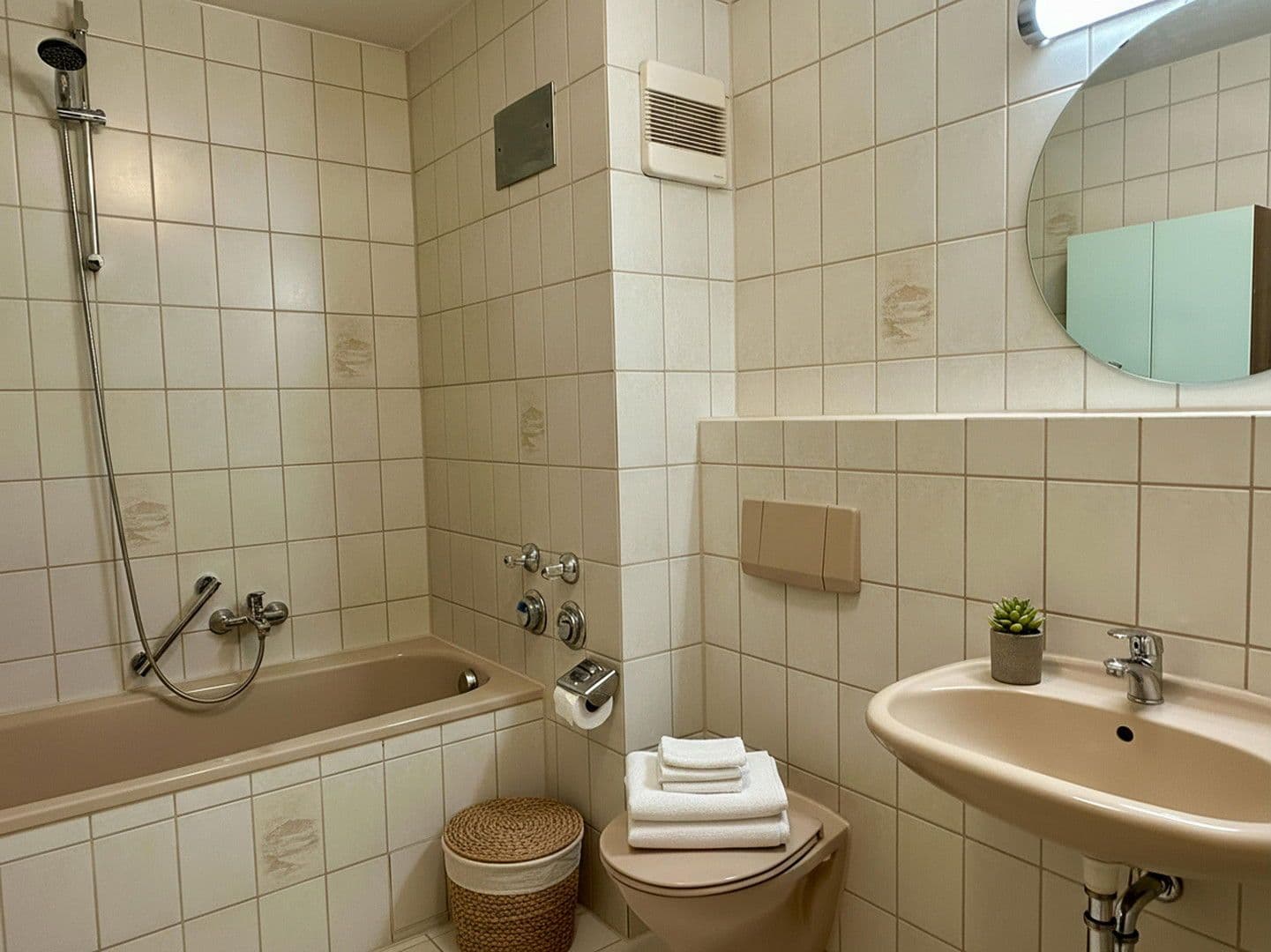 Prodej bytu 2+kk 62 m², Maistr. 1, Germering, Bavorsko Prodej bytu 2+kk 62 m², Maistr. 1, Germering, Bavorsko