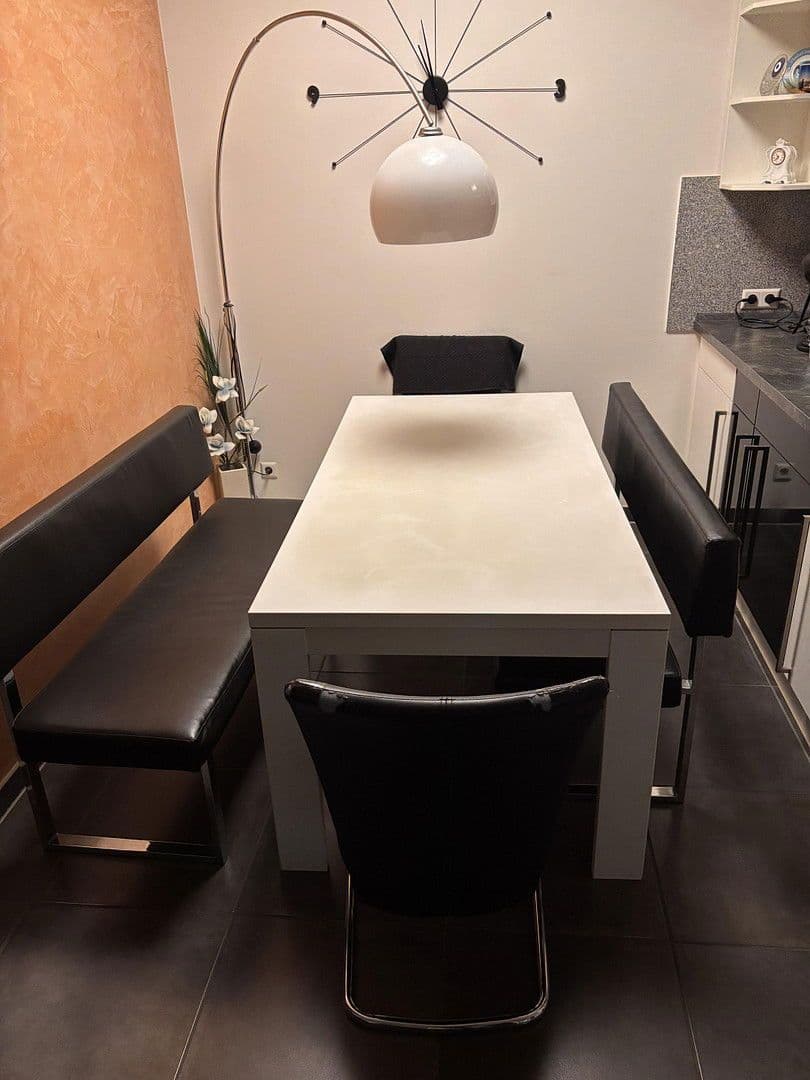 Pronájem bytu 3+1 69 m², Bahnhofstrasse 44, Sindelfingen, Bádensko-Württembersko Pronájem bytu 3+1 69 m², Bahnhofstrasse 44, Sindelfingen, Bádensko-Württembersko