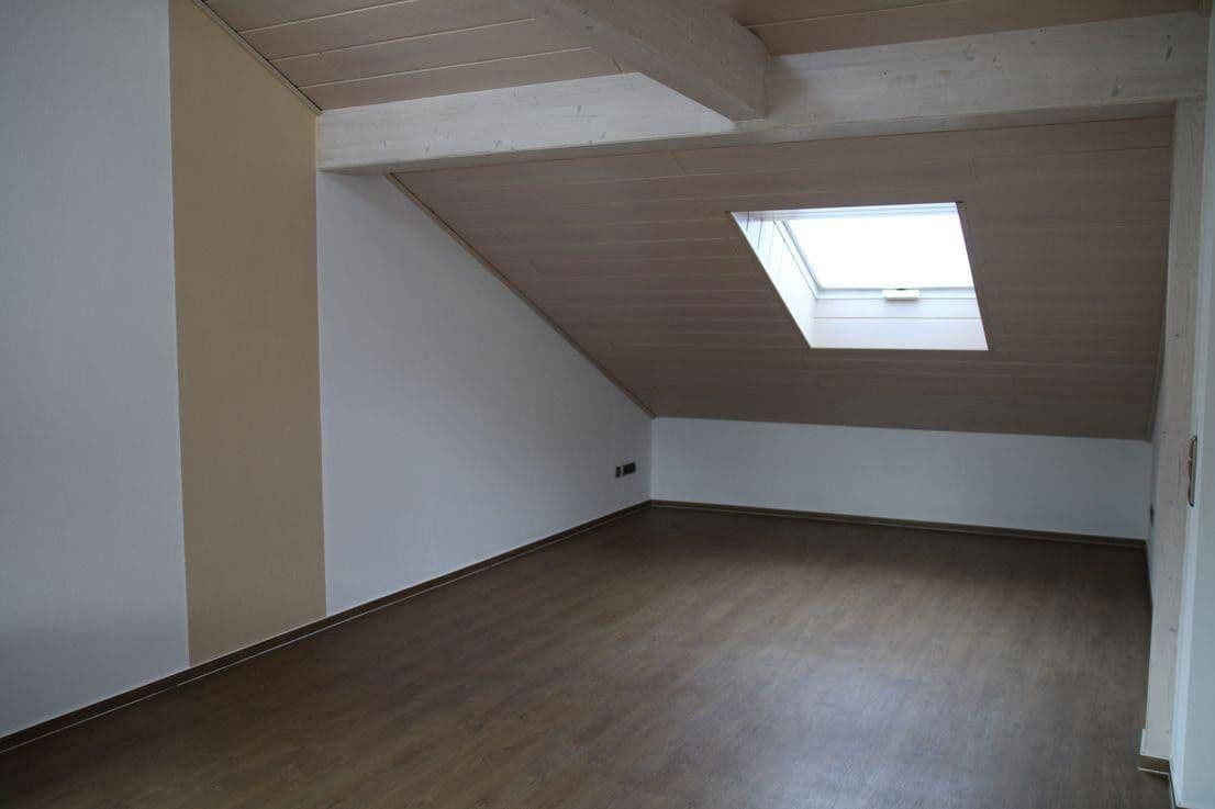 Pronájem bytu 6+1 190 m², Ziegelmoosstraße 25, Rain, Bavorsko Pronájem bytu 6+1 190 m², Ziegelmoosstraße 25, Rain, Bavorsko