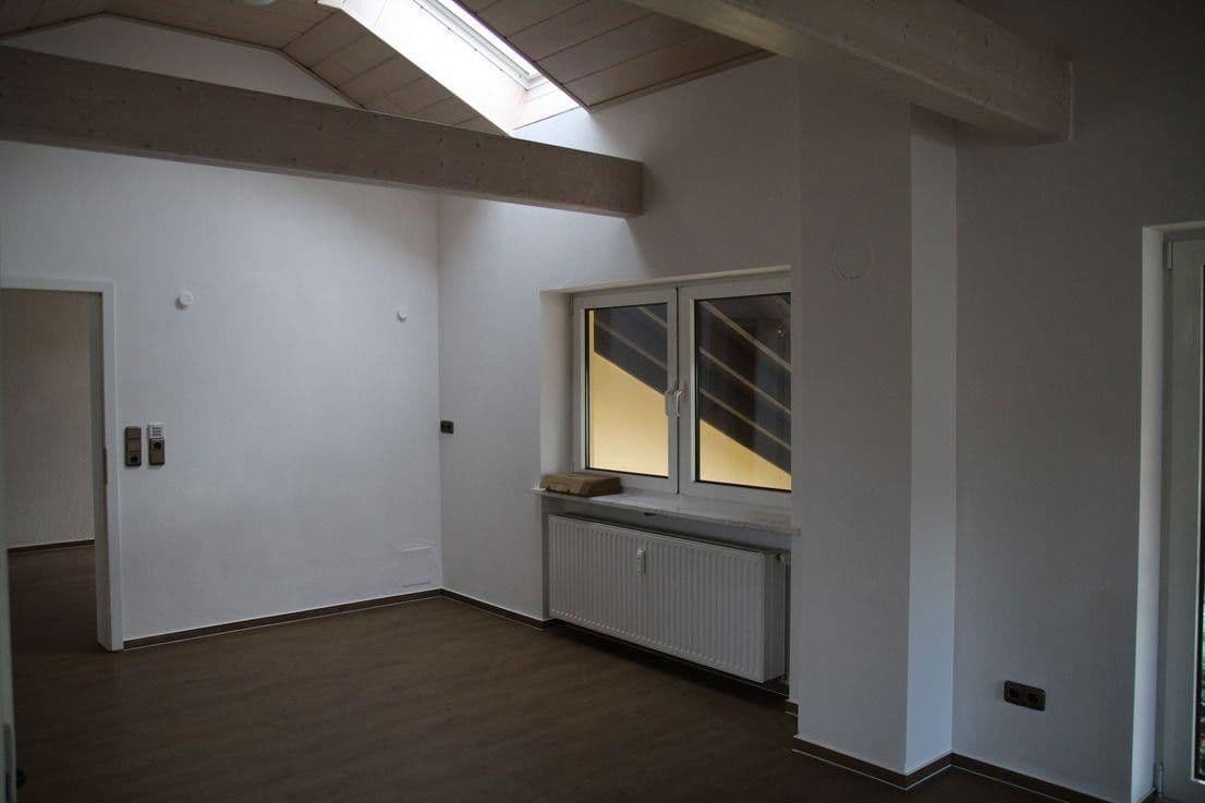 Pronájem bytu 6+1 190 m², Ziegelmoosstraße 25, Rain, Bavorsko Pronájem bytu 6+1 190 m², Ziegelmoosstraße 25, Rain, Bavorsko