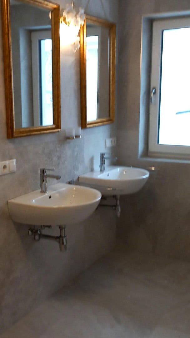 Pronájem bytu 3+1 80 m², 42a Höhenweg, Mieming, Tyrolsko Pronájem bytu 3+1 80 m², 42a Höhenweg, Mieming, Tyrolsko