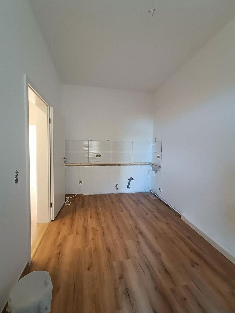 Pronájem bytu 3+1 80 m², Wilhelmstraße 37a, Lüdenscheid, Severní Porýní-Vestfálsko Pronájem bytu 3+1 80 m², Wilhelmstraße 37a, Lüdenscheid, Severní Porýní-Vestfálsko