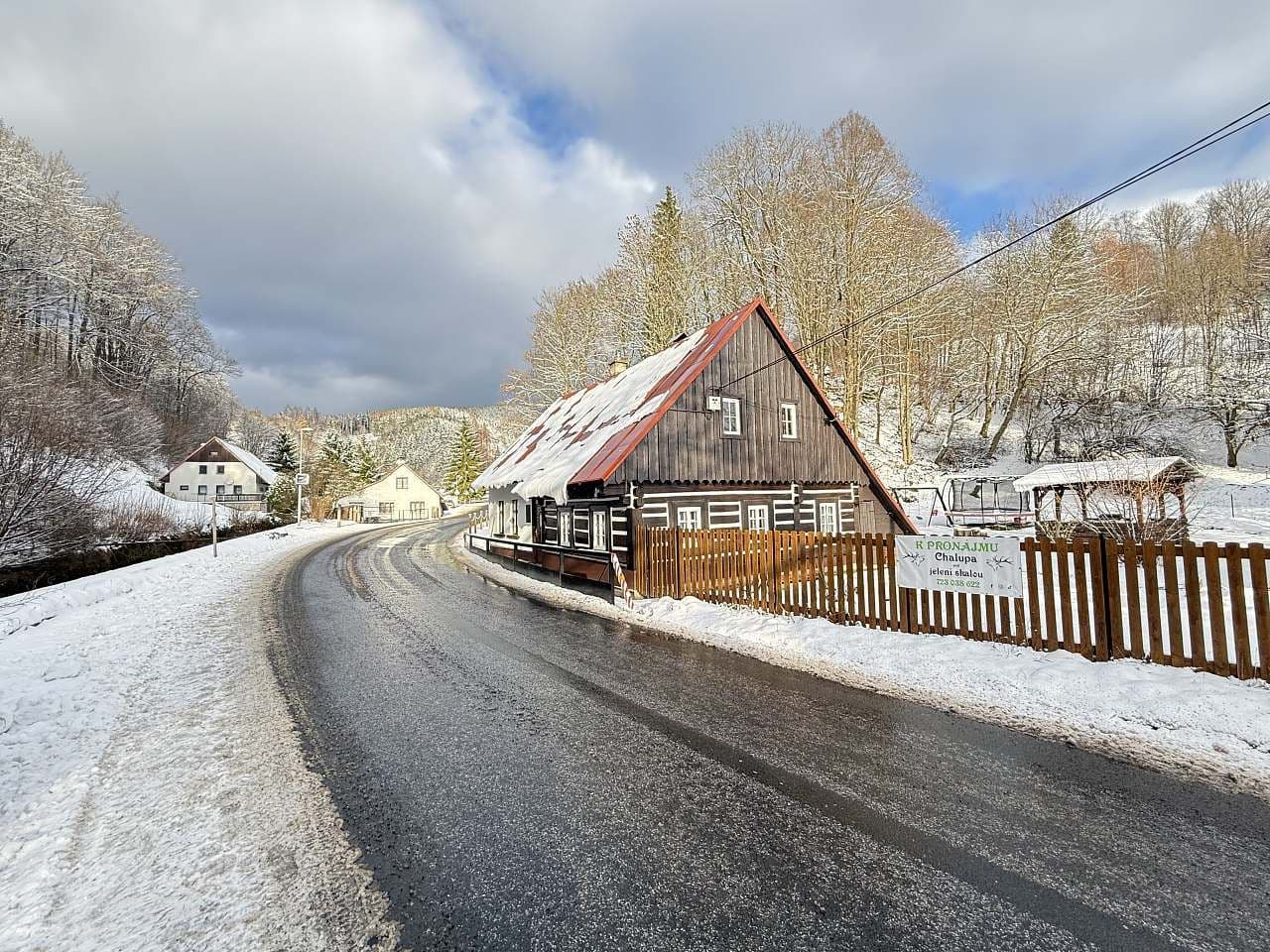 Pronájem chaty, chalupy, Dolní Dvůr, Královéhradecký kraj Pronájem chaty, chalupy, Dolní Dvůr, Královéhradecký kraj