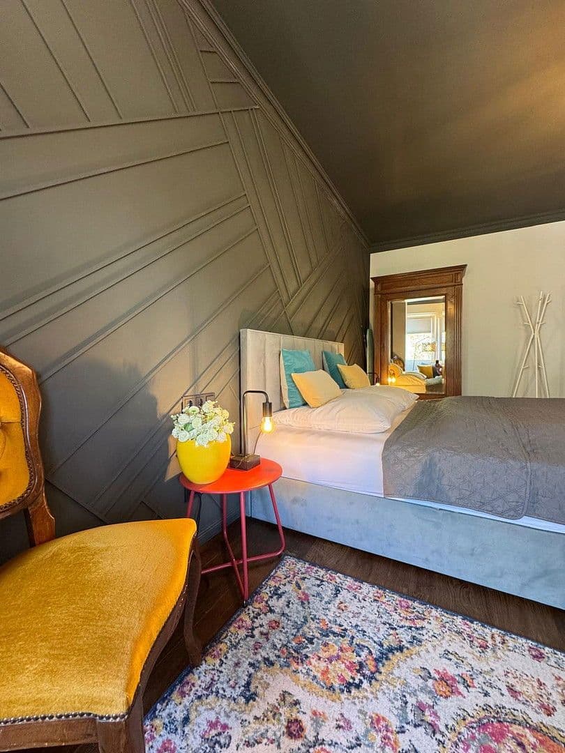 Pronájem bytu 1+1 38 m², Oberbilker Allee 39, Düsseldorf, Severní Porýní-Vestfálsko Pronájem bytu 1+1 38 m², Oberbilker Allee 39, Düsseldorf, Severní Porýní-Vestfálsko