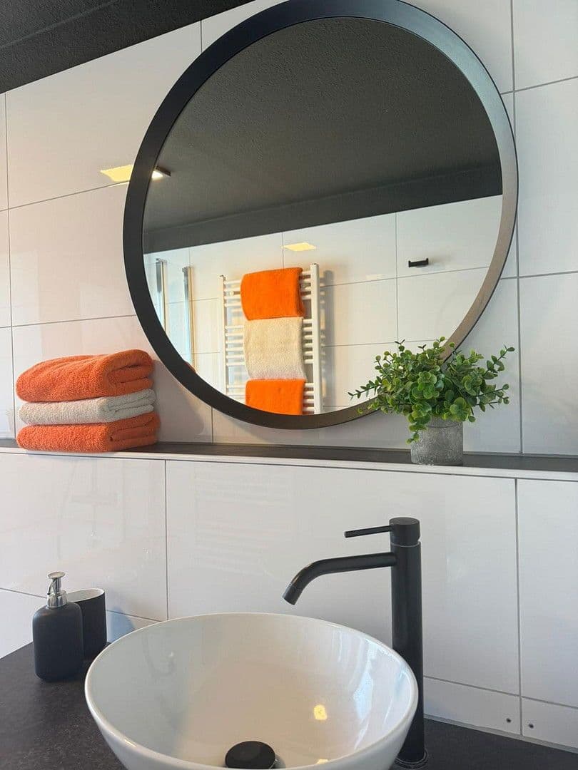 Pronájem bytu 1+1 38 m², Oberbilker Allee 39, Düsseldorf, Severní Porýní-Vestfálsko Pronájem bytu 1+1 38 m², Oberbilker Allee 39, Düsseldorf, Severní Porýní-Vestfálsko