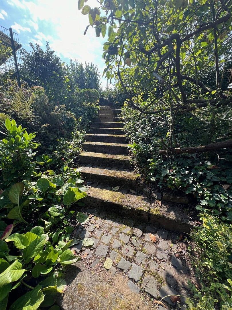 Prodej domu 229 m², pozemek 511 m², Marl, Severní Porýní-Vestfálsko Prodej domu 229 m², pozemek 511 m², Marl, Severní Porýní-Vestfálsko