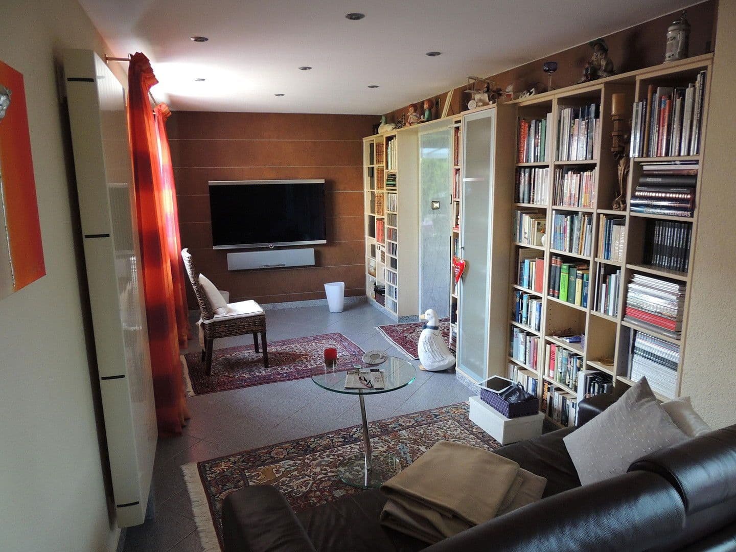 Prodej domu 211 m², pozemek 347 m², Karpfenweg 1, Rodgau, Hessen Prodej domu 211 m², pozemek 347 m², Karpfenweg 1, Rodgau, Hessen