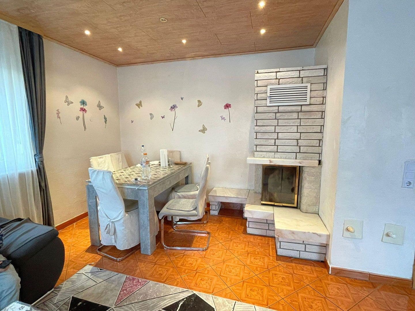 Prodej domu 115 m², pozemek 600 m², Celle, Dolní Sasko Prodej domu 115 m², pozemek 600 m², Celle, Dolní Sasko