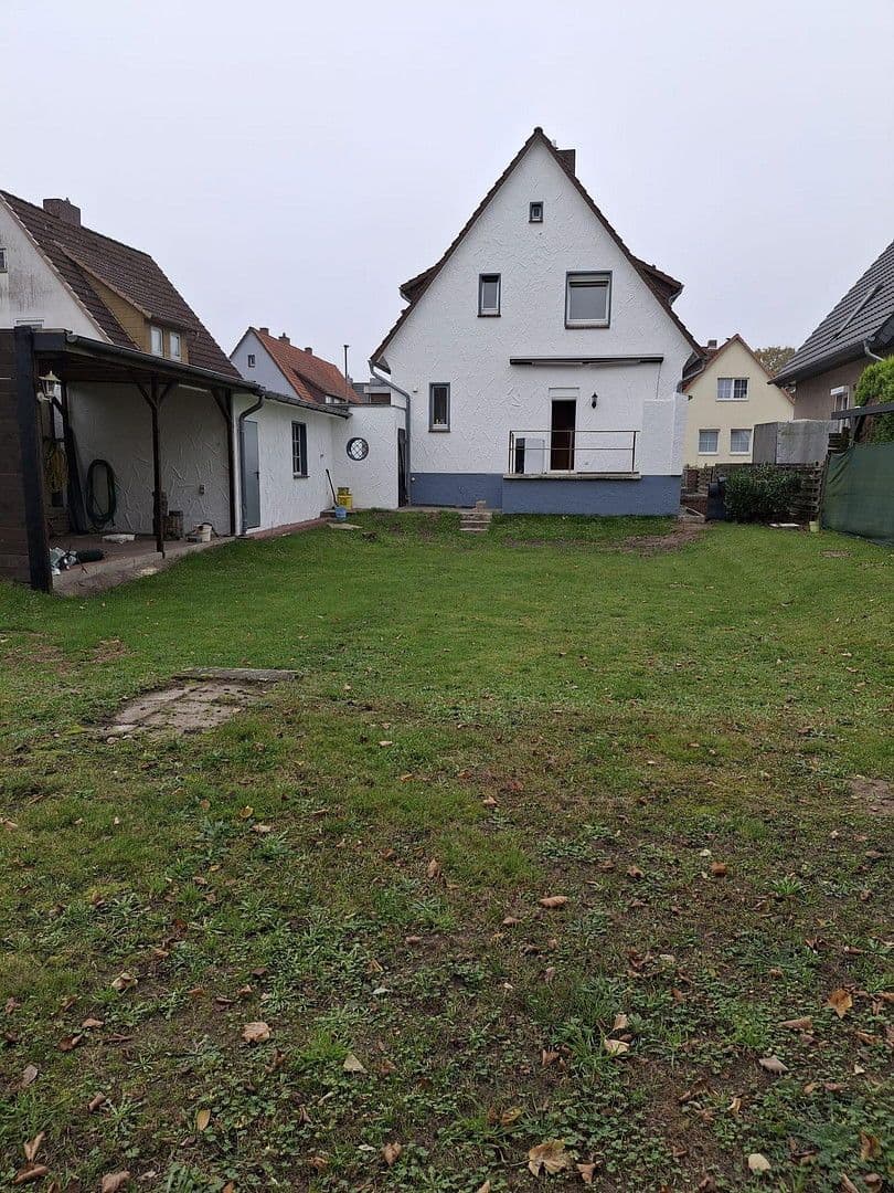 Prodej domu 115 m², pozemek 600 m², Celle, Dolní Sasko Prodej domu 115 m², pozemek 600 m², Celle, Dolní Sasko