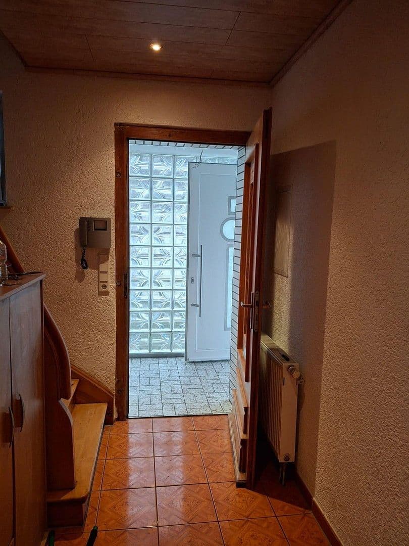 Prodej domu 115 m², pozemek 600 m², Celle, Dolní Sasko Prodej domu 115 m², pozemek 600 m², Celle, Dolní Sasko