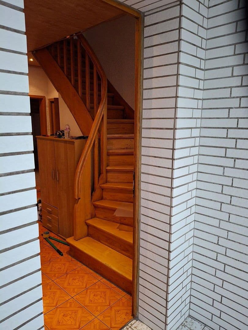 Prodej domu 115 m², pozemek 600 m², Celle, Dolní Sasko Prodej domu 115 m², pozemek 600 m², Celle, Dolní Sasko