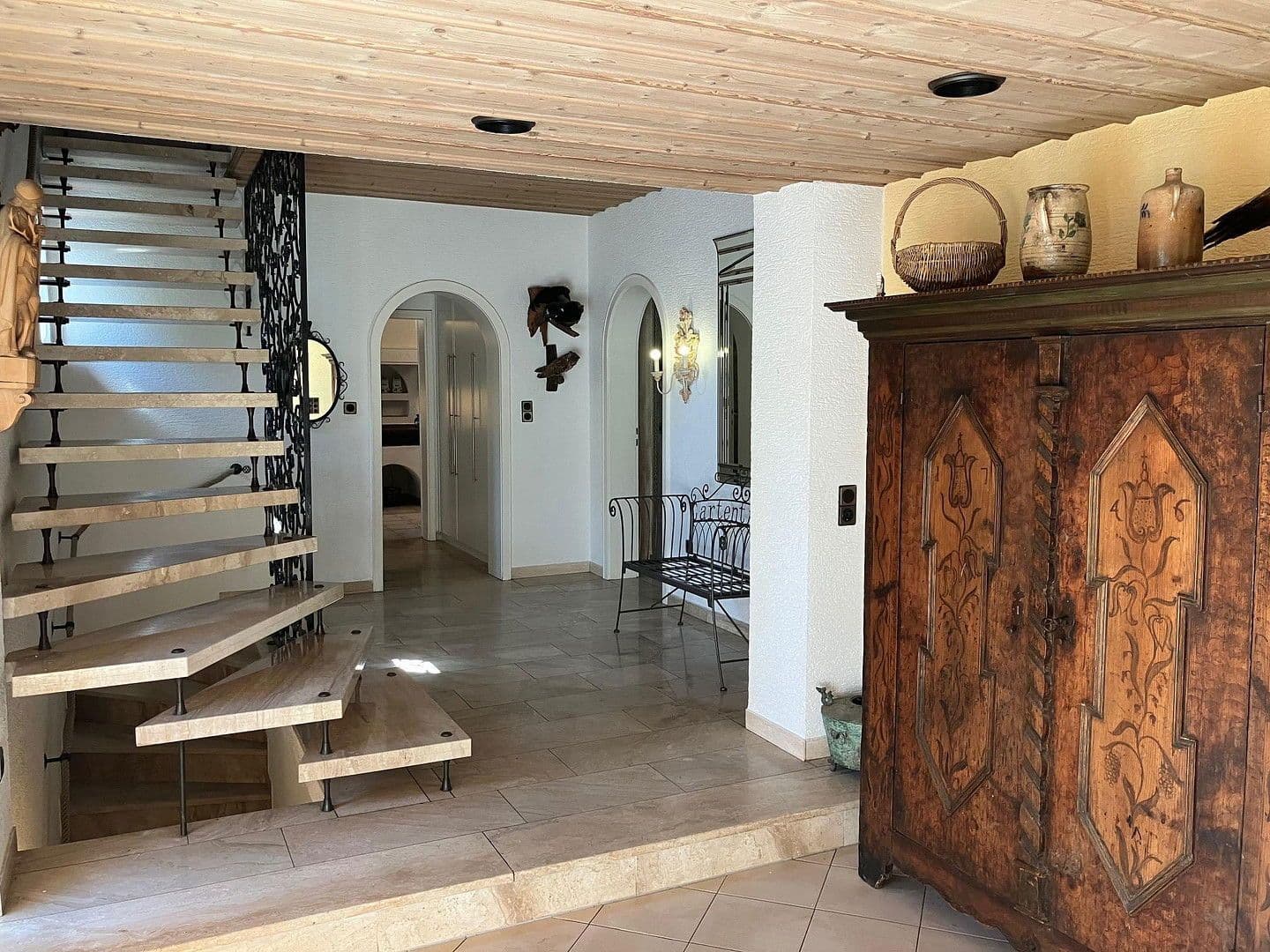 Pronájem domu 200 m², pozemek 1.100 m², Zirndorf, Bavorsko Pronájem domu 200 m², pozemek 1.100 m², Zirndorf, Bavorsko