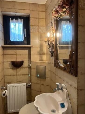 Pronájem domu 200 m², pozemek 1.100 m², Zirndorf, Bavorsko Pronájem domu 200 m², pozemek 1.100 m², Zirndorf, Bavorsko