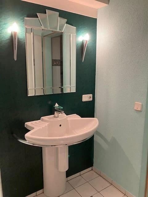 Pronájem domu 200 m², pozemek 1.100 m², Zirndorf, Bavorsko Pronájem domu 200 m², pozemek 1.100 m², Zirndorf, Bavorsko