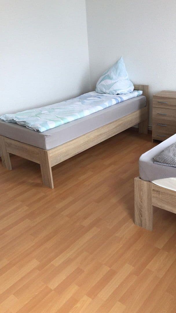 Prodej bytu 4+1 90 m², Martin Lutherstr 12, Plauen, Sasko Prodej bytu 4+1 90 m², Martin Lutherstr 12, Plauen, Sasko