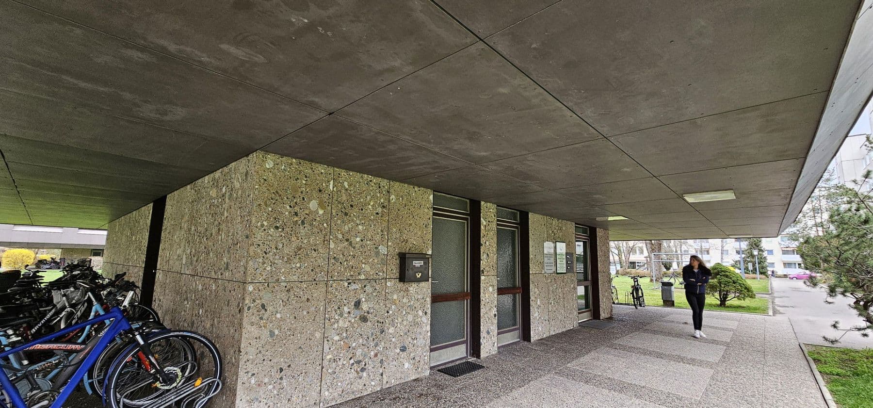 Pronájem bytu 1+1 42 m², Schillerstr. 15, Germering, Bavorsko Pronájem bytu 1+1 42 m², Schillerstr. 15, Germering, Bavorsko