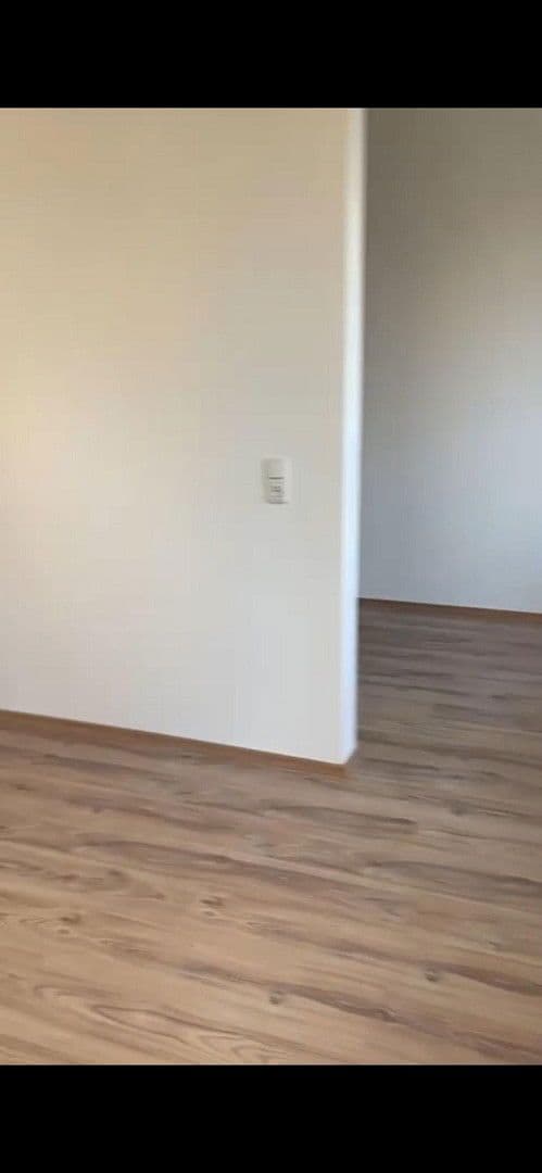 Pronájem bytu 1+1 42 m², Schillerstr. 15, Germering, Bavorsko Pronájem bytu 1+1 42 m², Schillerstr. 15, Germering, Bavorsko