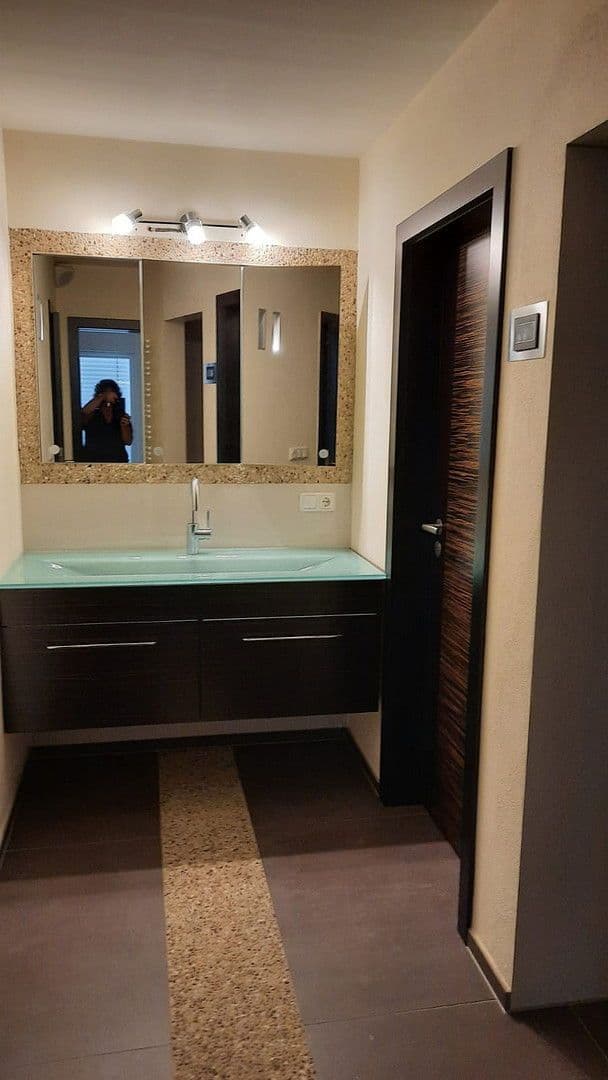 Prodej domu 159 m², pozemek 627 m², Neuötting, Bavorsko Prodej domu 159 m², pozemek 627 m², Neuötting, Bavorsko